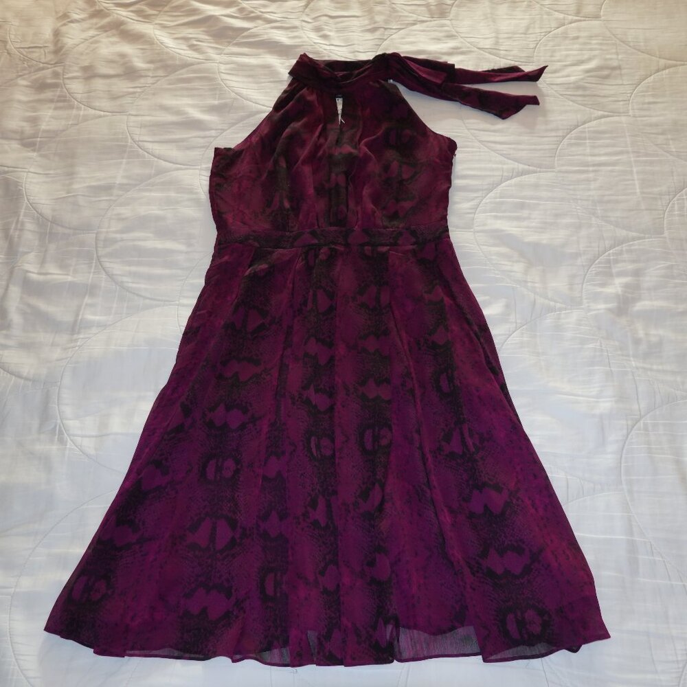 Women's Size 8 Plum and Black White House Black Market A-Line Dress Halter Neck